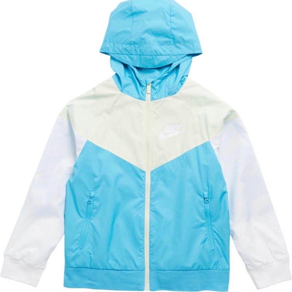 NWT NIKE Lightweight Windrunner Jacket ~ Kids Size 14-16 and 10-12